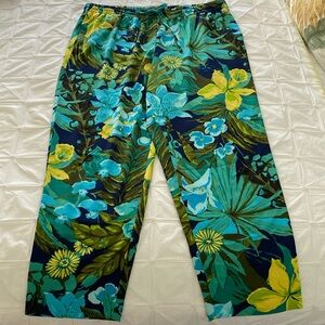 Talbots blue green floral elastic waist pants with side pockets vacation beach